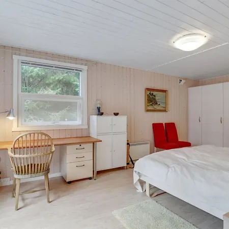 Jaarne - 800m From The Sea By Interhome * Neksø