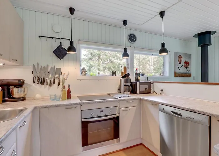 Сasa de vacaciones Jaarne - 800m From The Sea By Interhome Neksø